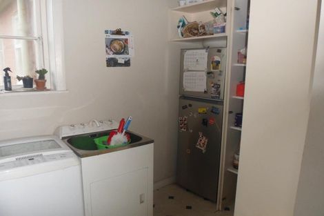 Photo of property in 9 Sunshine Avenue, Karori, Wellington, 6012