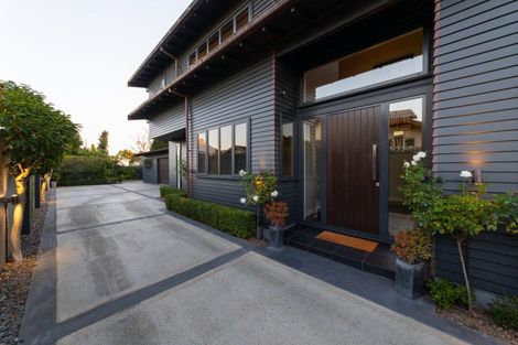 Photo of property in 12 Ihaka Street, Hokowhitu, Palmerston North, 4410