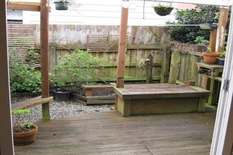 Photo of property in 170 Tasman Street, Mount Cook, Wellington, 6021