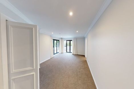 Photo of property in 25u7 Thane Road, Roseneath, Wellington, 6011