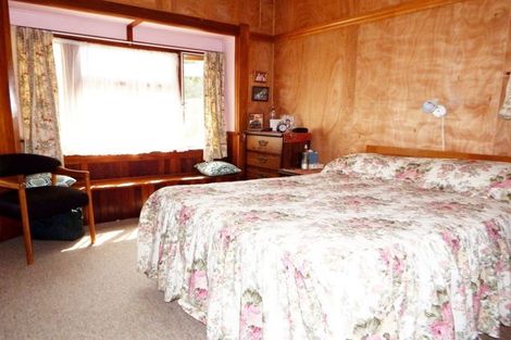 Photo of property in 17 Mill Street, Marton, 4710