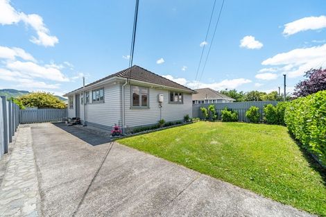 Photo of property in 38 Miro Street, Trentham, Upper Hutt, 5018