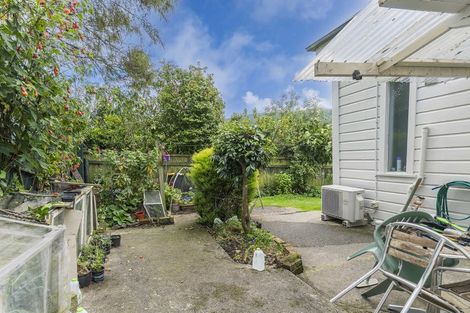 Photo of property in 28 Walton Street, Kaikorai, Dunedin, 9010