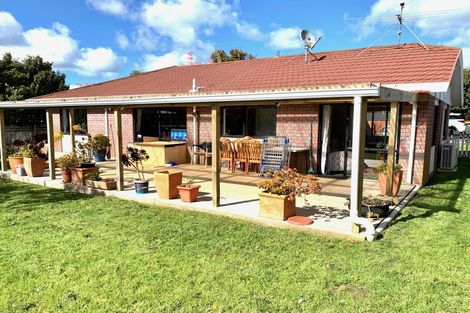 Photo of property in 2d Palomino Drive, Henderson, Auckland, 0612