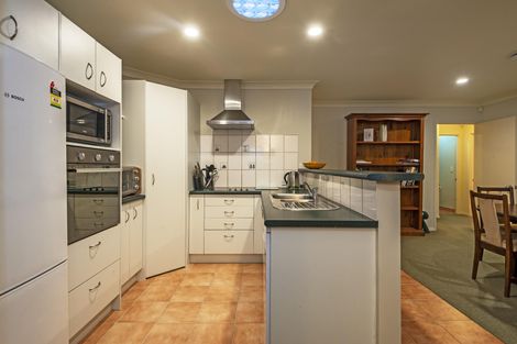 Photo of property in 3 Amarillo Place, Manurewa, Auckland, 2105