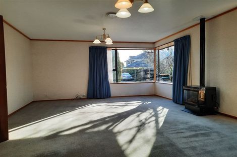 Photo of property in 3 Broadfell Avenue, Avonhead, Christchurch, 8042