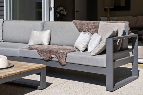 Photo of property in 9 Hollyhock Lane, Wanaka, 9305