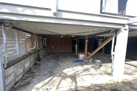 Photo of property in 22 Crosby Road, West Harbour, Auckland, 0618