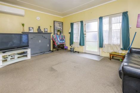 Photo of property in 116 Kolmar Road, Papatoetoe, Auckland, 2025