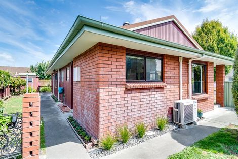 Photo of property in 1 Lowther Place, Taradale, Napier, 4112