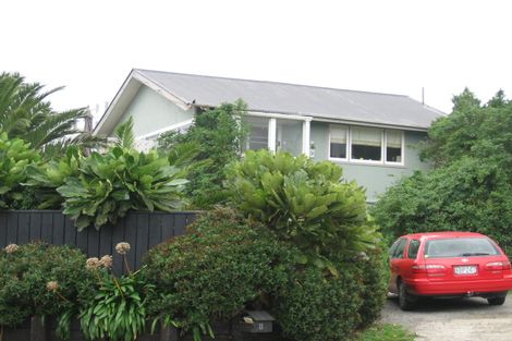 Photo of property in 11 Howell Road, Paraparaumu Beach, Paraparaumu, 5032