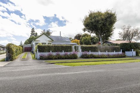 Photo of property in 8 Tawa Street, Inglewood, 4330