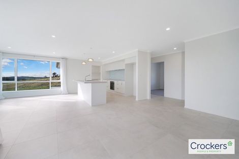 Photo of property in 1522a Old North Road, Helensville, 0875