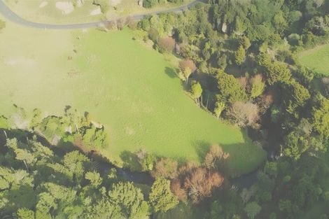 Photo of property in 1652 Waikaretu Valley Road, Waikaretu, Port Waikato, 2695