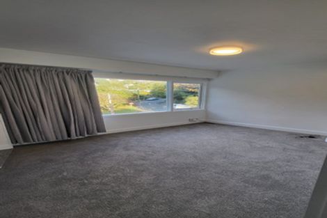 Photo of property in 2/8 Governor Road, Northland, Wellington, 6012