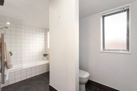 Photo of property in 34 Hamilton Avenue, Ilam, Christchurch, 8041