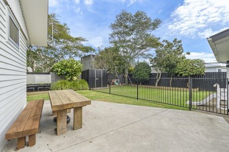 Photo of property in 3 Erica Place, Bell Block, New Plymouth, 4312