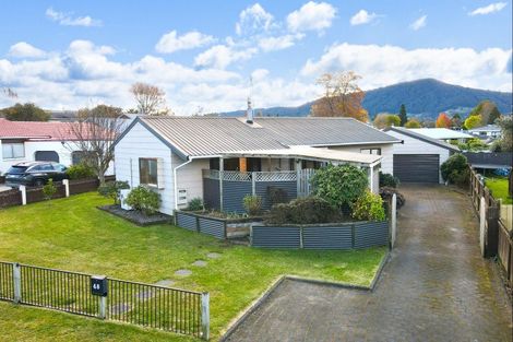 Photo of property in 48 Neri Crescent, Pomare, Rotorua, 3015