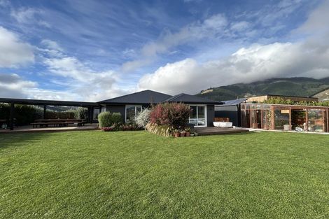 Photo of property in 13a Huntaway Close, Stoke, Nelson, 7011