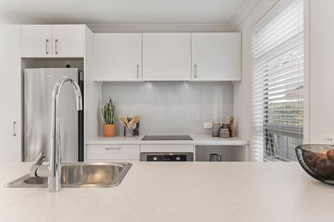 Photo of property in 83c Marlborough Avenue, Glenfield, Auckland, 0629