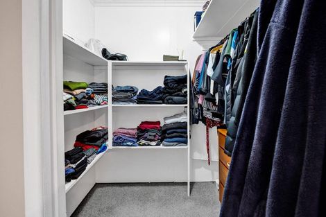 Photo of property in 31 Kamahi Avenue, Hawera, 4610