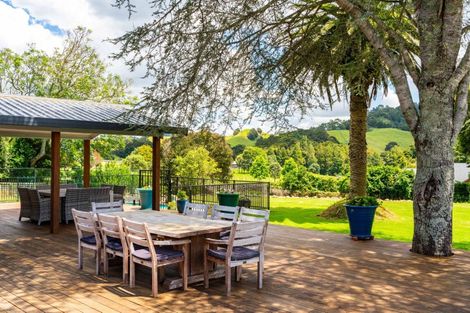Photo of property in 589 Ngunguru Road, Glenbervie, Whangarei, 0173