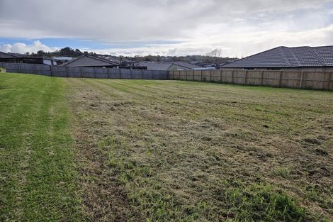 Photo of property in 14 Minerva Avenue, Helensville, 0800