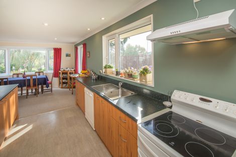 Photo of property in 41 Oxford Road, Rangiora, 7400