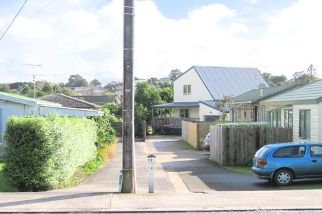 Photo of property in 11b Bay Street, Red Beach, 0932
