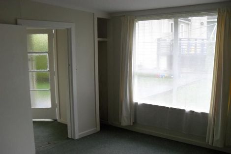 Photo of property in 25 Myrtle Crescent, Mount Cook, Wellington, 6021