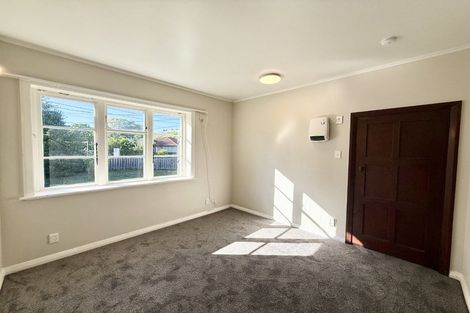 Photo of property in 73 Ford Road, Opawa, Christchurch, 8023