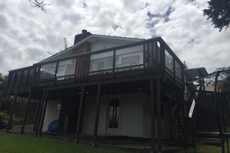 Photo of property in 2/26 Coroglen Avenue, Birkenhead, Auckland, 0626