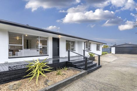 Photo of property in 25 Heathglen Avenue, Parklands, Christchurch, 8083