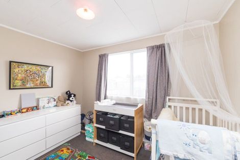 Photo of property in 7 Harding Place, Feilding, 4702