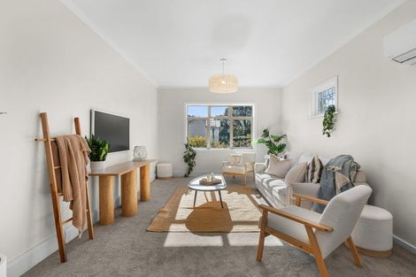 Photo of property in 24 Riverview Street, Beckenham, Christchurch, 8023