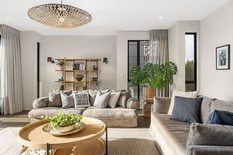 Photo of property in 367a Oceanbeach Road, Mount Maunganui, 3116