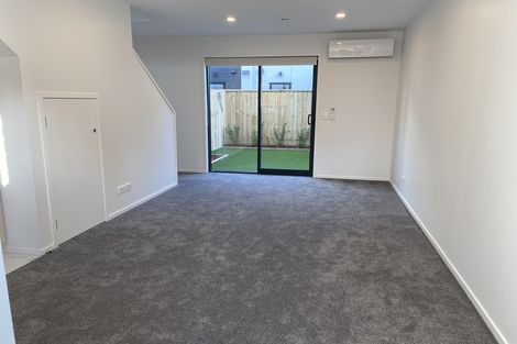 Photo of property in 6/22 Yeovil Road, Te Atatu Peninsula, Auckland, 0610