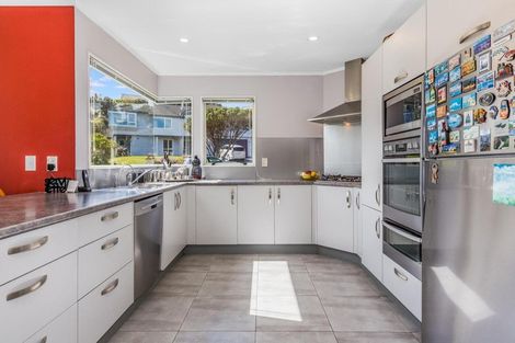 Photo of property in 7 Portage Place, Whitby, Porirua, 5024