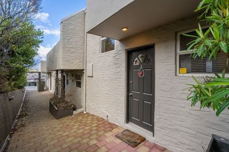 Photo of property in 3/6 Suburb Street, Queenstown, 9300