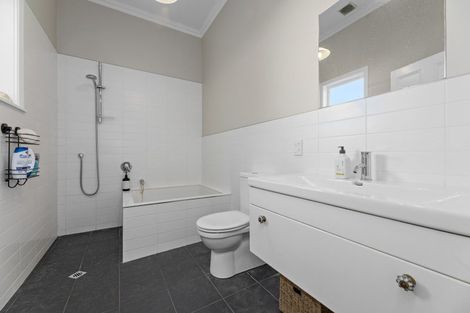 Photo of property in 128 Maxwell Road, Redwoodtown, Blenheim, 7201