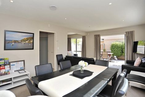 Photo of property in 94b Picton Avenue, Riccarton, Christchurch, 8011