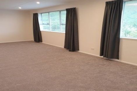Photo of property in 14u2 Doris Gordon Crescent, Crofton Downs, Wellington, 6035
