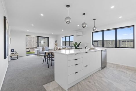 Photo of property in 11 Rowe Lane, Morrinsville, 3300