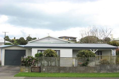 Photo of property in 2/192 Ngamotu Road, Spotswood, New Plymouth, 4310