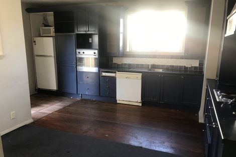 Photo of property in 21 Piko Crescent, Riccarton, Christchurch, 8041