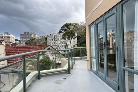 Photo of property in 12/80u Salamanca Road, Kelburn, Wellington, 6012
