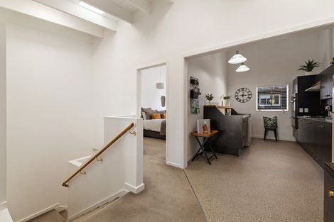 Photo of property in 37-39 Hallenstein Street, Queenstown, 9300