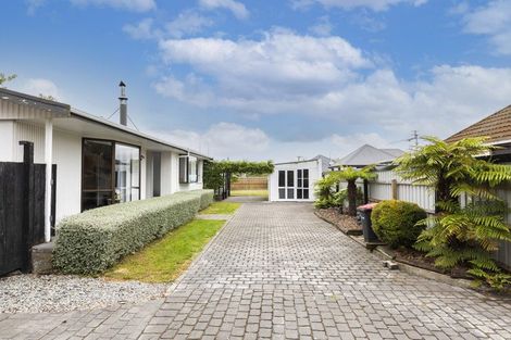 Photo of property in 20b Dunbarton Street, Redwood, Christchurch, 8051