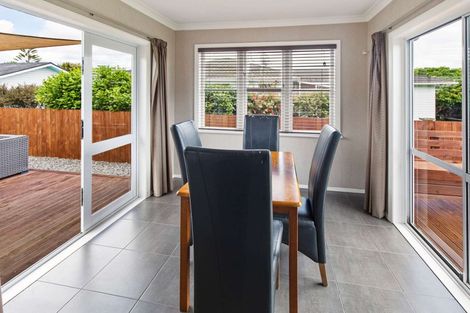 Photo of property in 41 Duke Street, Levin, 5510