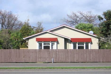 Photo of property in 706 Main Street, Palmerston North, 4414